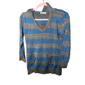 18 Forever Glitter V-Neck Sweater Women's Size Medium Y2K Hillary Duff Teen Star